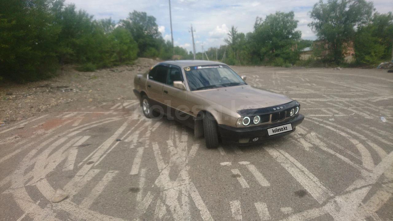 BMW 520 1992 г.