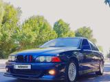 BMW 528 1998 года за 3 100 000 тг. в Тараз – фото 2