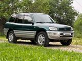 Toyota RAV4 1999 года за 3 750 000 тг. в Алматы – фото 2