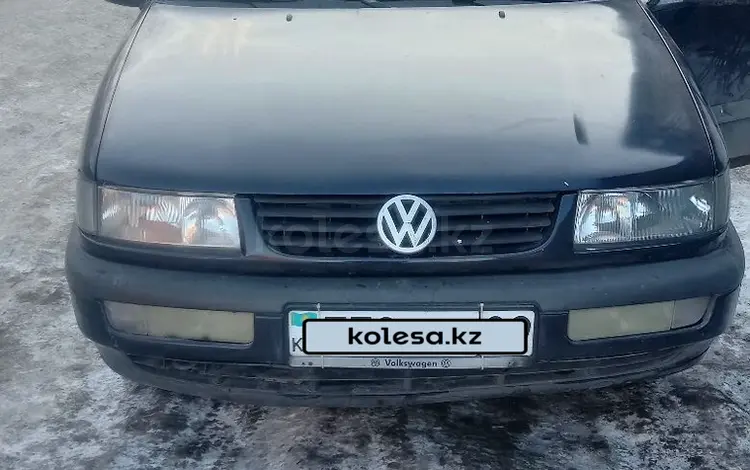 Volkswagen Passat 1994 годаүшін1 300 000 тг. в Караганда