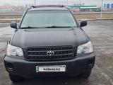 Toyota Highlander 2003 года за 7 000 000 тг. в Караганда – фото 2