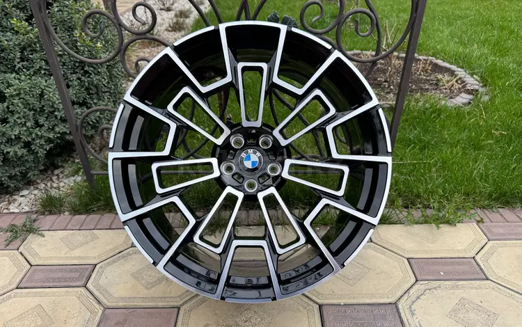 Кованые диски R22 для BMW X5 (G05), BMW X6 (G06), BMW X7 (G07) БМВ за 910 000 тг. в Алматы