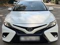 Toyota Camry 2020 года за 11 500 000 тг. в Алматы