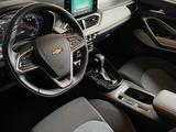 Chevrolet Captiva 2021 года за 9 900 000 тг. в Астана – фото 4