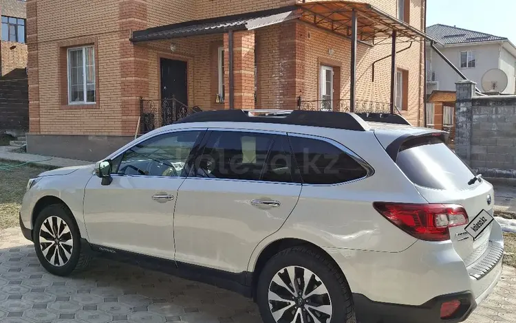 Subaru Outback 2017 годаfor12 000 000 тг. в Алматы