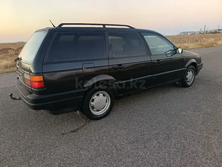 Volkswagen Passat 1992 года за 1 300 000 тг. в Тараз – фото 3