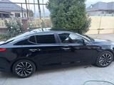 Kia K5 2011 года за 7 300 000 тг. в Алматы – фото 2