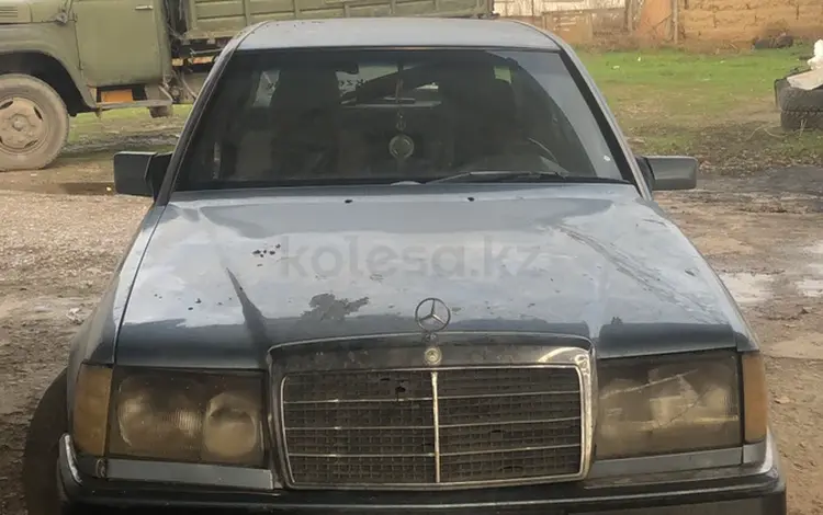 Mercedes-Benz E 230 1990 годаfor800 000 тг. в Шымкент