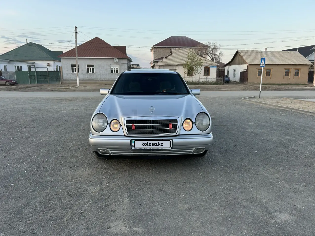Mercedes-Benz E-Class, 1995