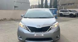 Toyota Sienna 2013 годаfor8 600 000 тг. в Атырау – фото 4