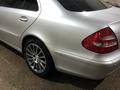 Mercedes-Benz E 240 2002 года за 5 900 000 тг. в Караганда – фото 6
