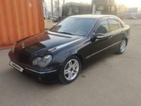 Mercedes-Benz C 200 2001 года за 2 800 000 тг. в Алматы