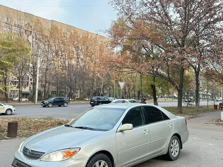 Toyota Camry 2004 года за 5 000 000 тг. в Алматы – фото 9