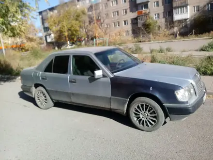 Mercedes-Benz E 260 1992 года за 900 000 тг. в Караганда – фото 4