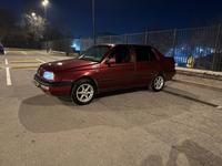 Volkswagen Vento 1992 годаүшін1 190 000 тг. в Шымкент