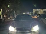 Mercedes-Benz S 320 2001 годаүшін2 800 000 тг. в Атырау – фото 3