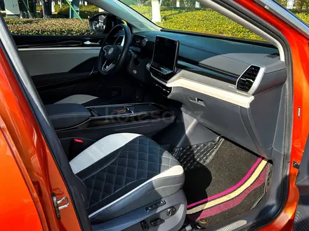 Volkswagen ID.6 2021 года за 7 781 784 тг. в Другой город в Китае – фото 11