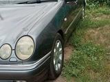 Mercedes-Benz E 230 1996 года за 3 050 000 тг. в Павлодар