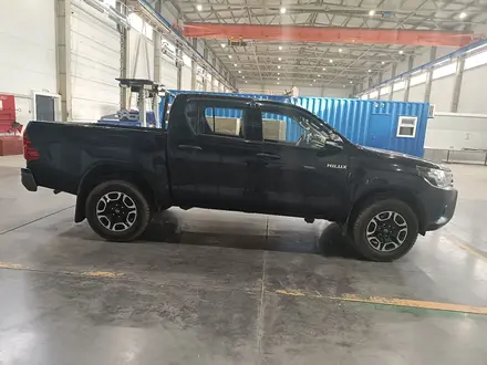 Toyota Hilux 2017 года за 14 000 000 тг. в Уральск – фото 6