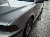 BMW 528 1998 года за 3 500 000 тг. в Шымкент – фото 2