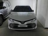 Toyota Camry 2020 года за 13 800 000 тг. в Алматы