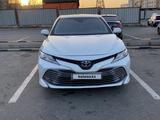 Toyota Camry 2020 года за 13 800 000 тг. в Алматы – фото 5