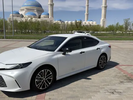 Toyota Camry 2025 года за 22 500 000 тг. в Астана – фото 2