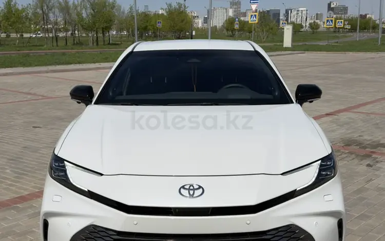 Toyota Camry 2025 года за 22 500 000 тг. в Астана