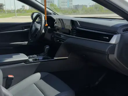 Toyota Camry 2025 года за 22 500 000 тг. в Астана – фото 5
