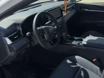 Toyota Camry 2025 года за 22 500 000 тг. в Астана – фото 6
