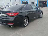 Hyundai Sonata 2015 года за 6 500 000 тг. в Атырау – фото 2