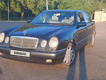 Mercedes-Benz E 280 1997 года за 3 800 000 тг. в Талдыкорган – фото 15