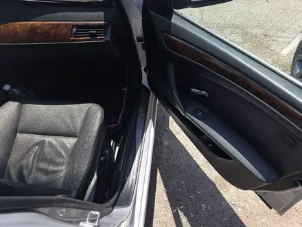 BMW 530 2004 года за 6 000 000 тг. в Алматы – фото 3