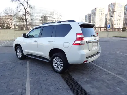 Toyota Land Cruiser Prado 2015 года за 19 970 000 тг. в Алматы – фото 5
