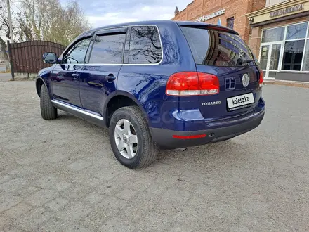 Volkswagen Touareg 2005 года за 5 200 000 тг. в Усть-Каменогорск – фото 2