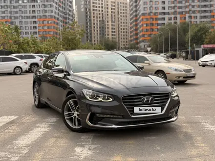 Hyundai Grandeur 2016 года за 11 500 000 тг. в Алматы