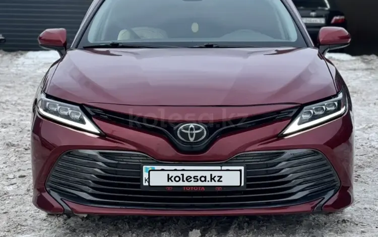 Toyota Camry 2018 годаfor12 500 000 тг. в Астана