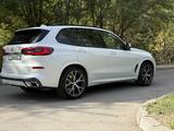 BMW X5 2020 года за 32 500 000 тг. в Алматы – фото 5