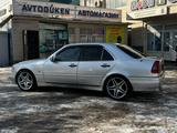 Mercedes-Benz C 280 1994 года за 3 450 000 тг. в Алматы – фото 2