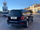 Mercedes-Benz GL 450 2010 годаүшін6 200 000 тг. в Актау – фото 5