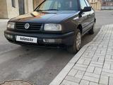Volkswagen Vento 1995 года за 1 450 000 тг. в Караганда – фото 3