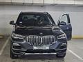 BMW X5 2019 года за 32 500 000 тг. в Алматы – фото 2