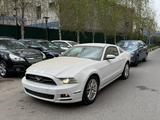 Ford Mustang 2013 года за 4 500 000 тг. в Алматы – фото 2