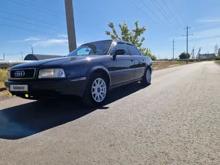 Audi 80