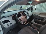 Toyota Sienna 2013 годаfor10 500 000 тг. в Атырау – фото 5