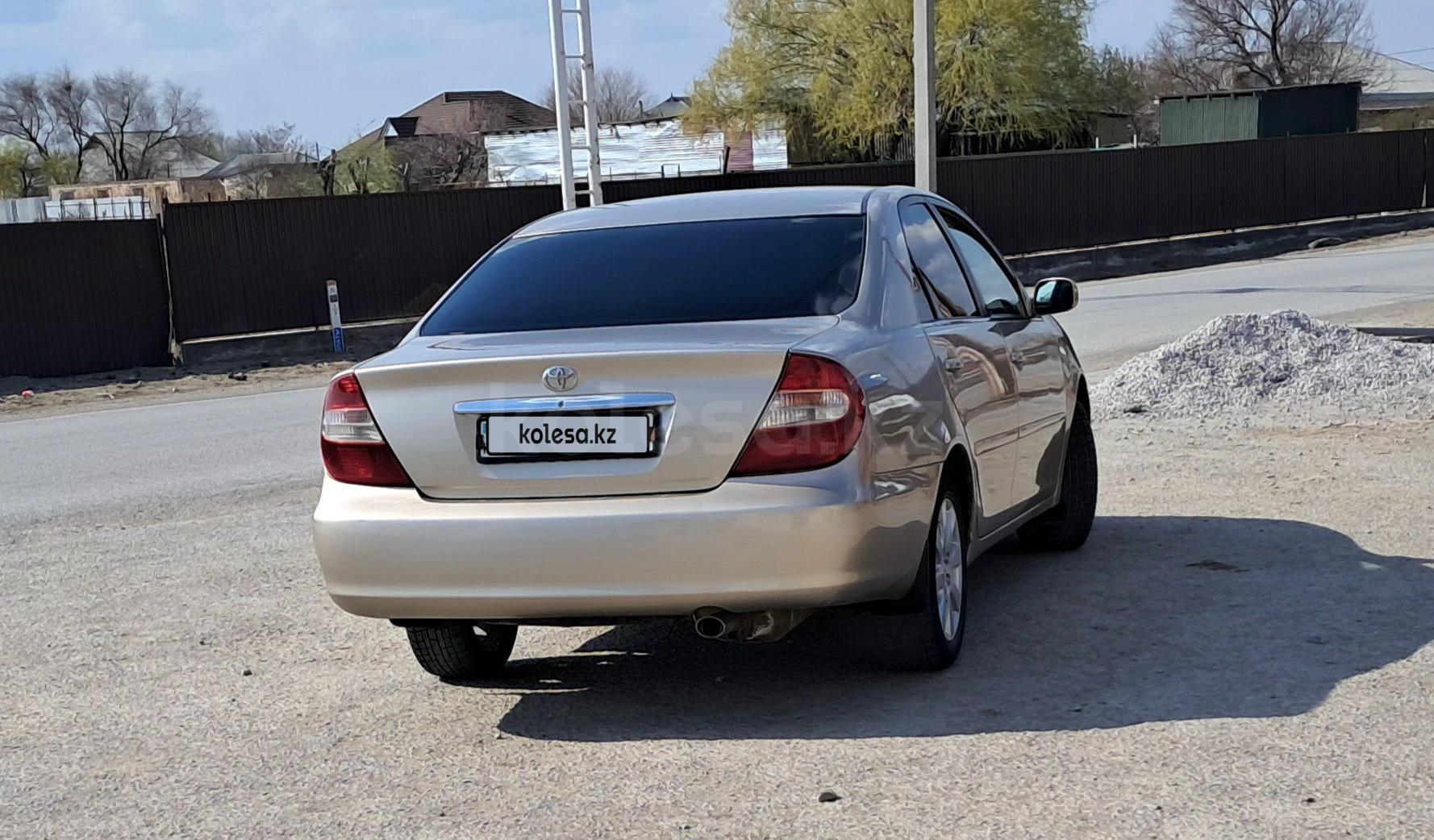 Toyota Camry 2002 г.