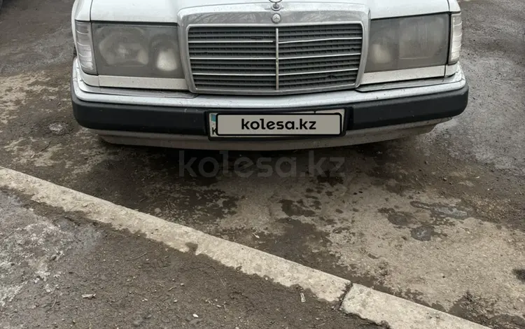 Mercedes-Benz E 200 1992 года за 1 600 000 тг. в Караганда