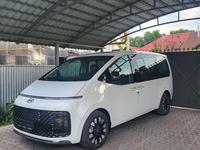 Hyundai Staria 2024 годаfor27 000 000 тг. в Алматы