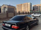 Mercedes-Benz E 320 2000 года за 3 410 000 тг. в Астана – фото 4
