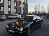 Mercedes-Benz E 320 2000 года за 3 410 000 тг. в Астана